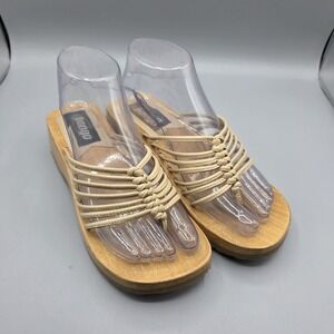 Vintage Y2K Bongo Sandal Women 5.5  6 Tan Strappy Thong Wood Wedge Platform READ